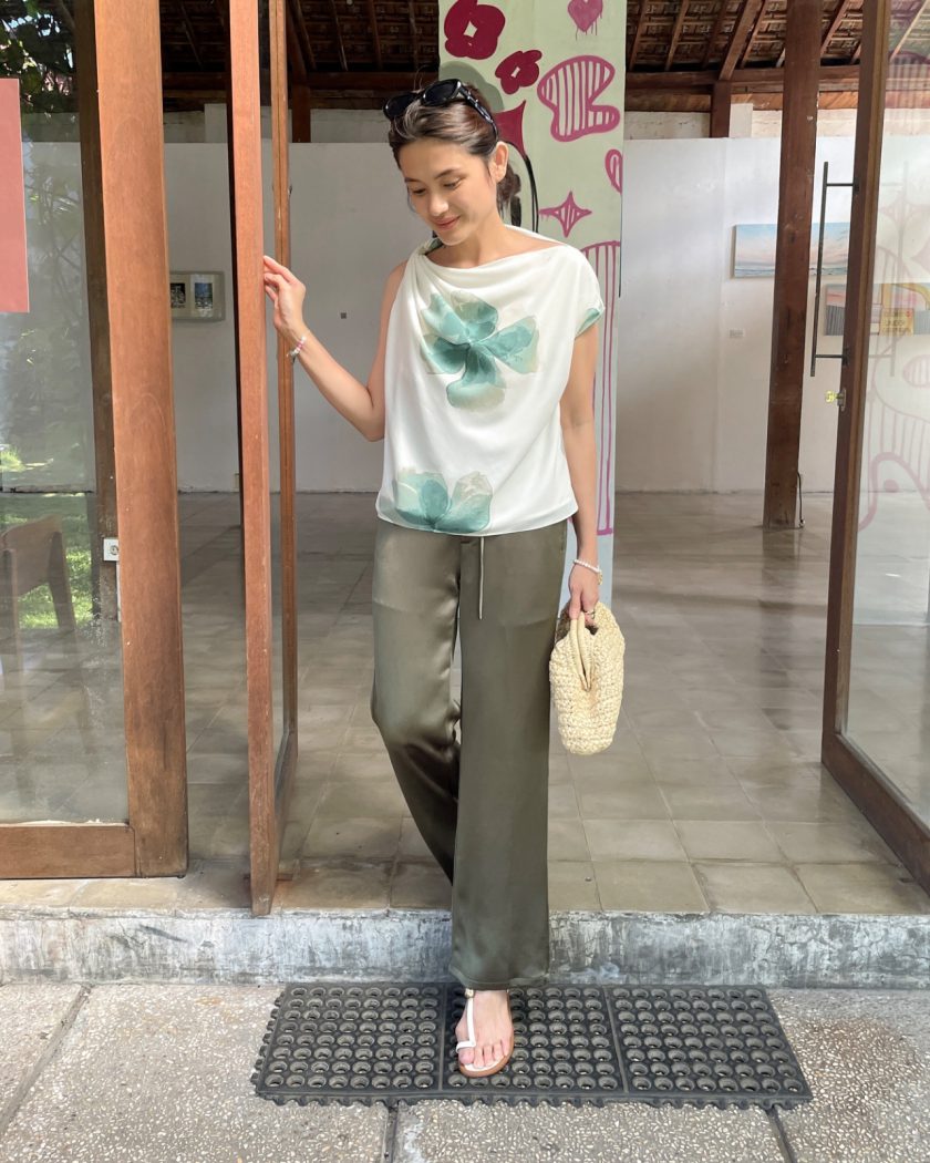 Alix Floral Blouse - Image 3